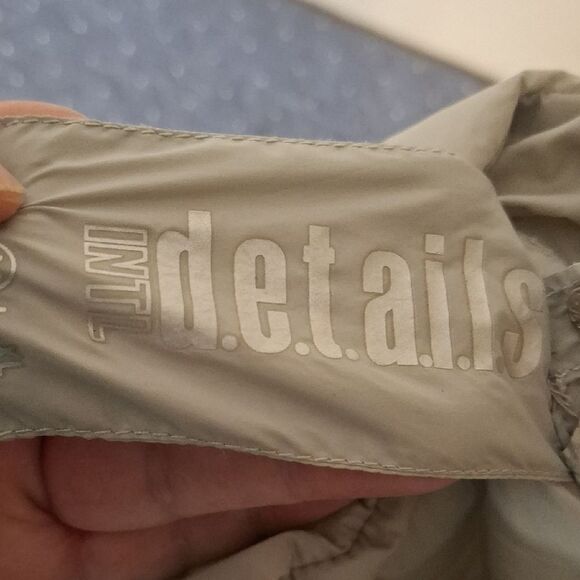 INTL d.e.t.a.i.l.s. Puffer Vest Women's Gray Quilted Vest size medium - Picture 4 of 7